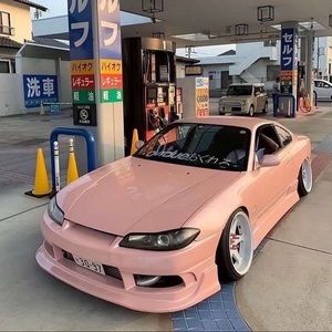 Meet your Posher, Sam